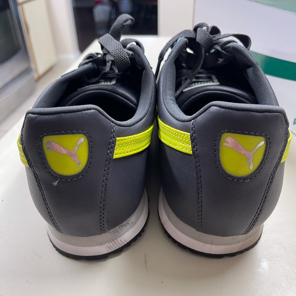 Puma Roma Basics - Picture 3 of 5